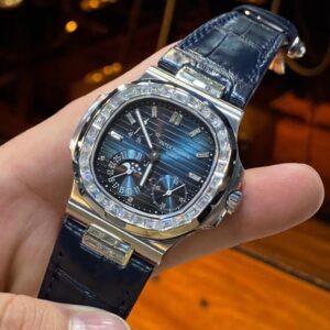 PATEK PHILIPPE NAUTILUS 5724G REPLICA WATCHES RHINESTONE BAGUETTE BLUE DIAL LEATHER STRAP GRF 40MM 1 6977298f0e2f912 1024x768 1