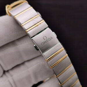 ĐỒNG HỒ NỮ OMEGA CONSTELLATION MẶT VÀNG ĐÍNH ĐÁ REPLICA 28MM 6 dong ho nu omega constellation mat vang dinh da replica 28mm 5 1