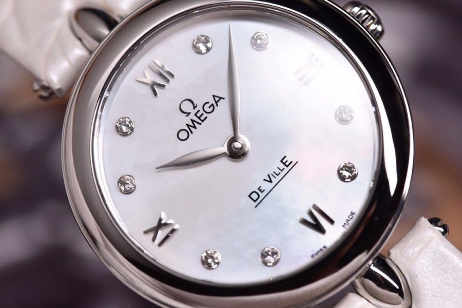 dong-ho-nu-omega-de-ville-day-da-bo-vo-thep-replica-274mm-3 dong ho nu omega de ville day da bo vo thep replica 274mm 3