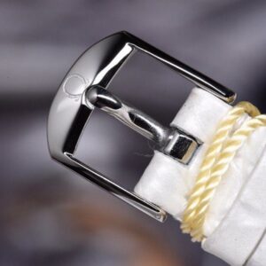 ĐỒNG HỒ NỮ OMEGA DE VILLE DÂY DA BÒ VỎ THÉP REPLICA 27,4MM 8 dong ho nu omega de ville day da bo vo thep replica 274mm 8