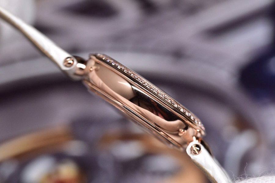 dong-ho-nu-omega-de-ville-day-da-bo-y-trang-replica-274mm-4 dong ho nu omega de ville day da bo y trang replica 274mm 4