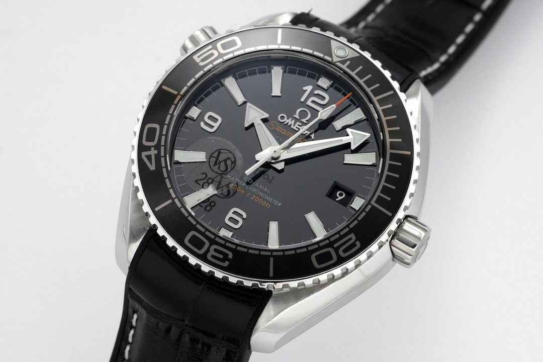 dong-ho-nu-omega-seamaster-mat-mau-den-treplica-395mm-1 dong ho nu omega seamaster mat mau den treplica 395mm 1