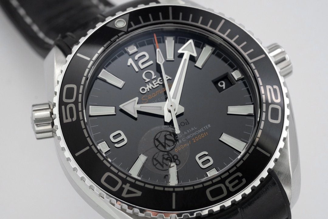 dong-ho-nu-omega-seamaster-mat-mau-den-treplica-395mm-3 dong ho nu omega seamaster mat mau den treplica 395mm 3