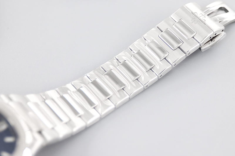 dong-ho-nu-patek-philippe-nautilus-7118-1a-001-replica-35-2mm (10) dong ho nu patek philippe nautilus 7118 1a 001 replica 35 2mm 10