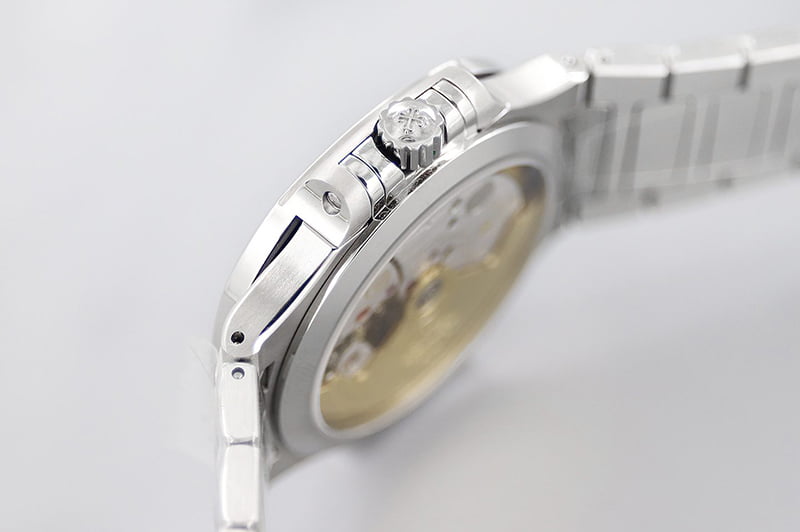 dong-ho-nu-patek-philippe-nautilus-7118-1a-001-replica-35-2mm (7) dong ho nu patek philippe nautilus 7118 1a 001 replica 35 2mm 7