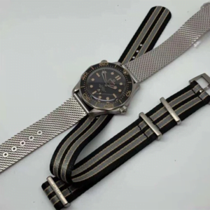 ĐỒNG HỒ OMEGA SEAMASTER BOND 007 REPLICA CAO CẤP 42MM 5 dong ho omega seamaster bond 007 mat mau den replica 42mm 5