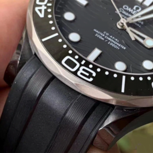 ĐỒNG HỒ OMEGA SEAMASTER DÂY CAO SU REPLICA CAO CẤP 43.5MM 3 dong ho omega seamaster day cao su replica 43 5mm 3