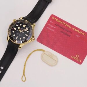 ĐỒNG HỒ OMEGA SEAMASTER JAMES BOND DÂY CAO SU REPLICA 42MM 1 dong ho omega seamaster james bond day cao su replica 42mm 1