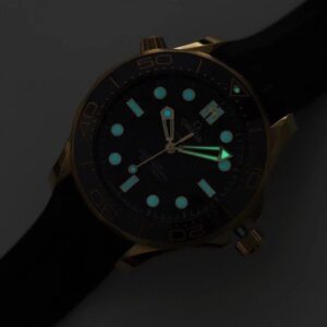 ĐỒNG HỒ OMEGA SEAMASTER JAMES BOND DÂY CAO SU REPLICA 42MM 5 dong ho omega seamaster james bond day cao su replica 42mm 5