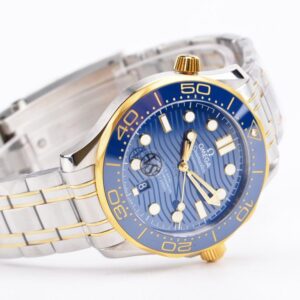 ĐỒNG HỒ OMEGA SEAMASTER MẶT MÀU XANH DÂY THÉP REPLICA 42MM 4 dong ho omega seamaster mat mau xanh day thep replica 42mm 5