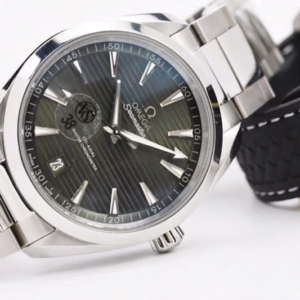 ĐỒNG HỒ OMEGA SEAMASTER MẶT XANH DÂY THÉP REPLICA CAO CẤP 41MM 4 dong ho omega seamaster mat xanh day thep replica 41mm 6.jpg