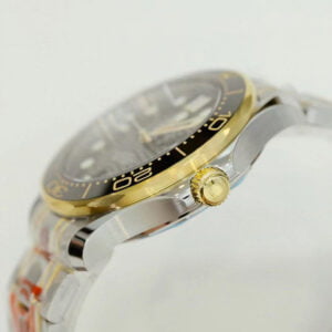 ĐỒNG HỒ OMEGA SEAMASTER MÀU VÀNG NHẠT REPLICA 42MM 4 dong ho omega seamaster mau vang nhat replica 42mm 5