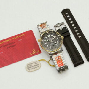 ĐỒNG HỒ OMEGA SEAMASTER MÀU VÀNG NHẠT REPLICA 42MM 8 dong ho omega seamaster mau vang nhat replica 42mm 9