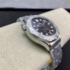 ĐỒNG HỒ OMEGA SEAMASTER REPLICA 42MM 5 dong ho omega seamaster replica 42mm 6