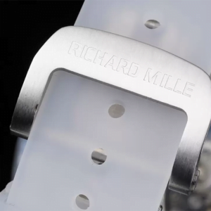 ĐỒNG HỒ RICHARD MILLE RM53-02 TRONG SUỐT DÂY CAO DU TRẮNG REPLICA 44M 5 dong ho richard mille rm53 02 trong suot day cao du trang replica 44m 5