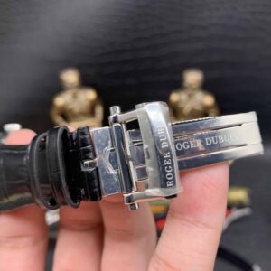 Đồng Hồ Nam Roger Dubuis Excalibur king siêu mỏng Đính Đá RDDBEX0393 42mm 9 Đồng Hồ Nam Roger Dubuis Excalibur king siêu mỏng Đính Đá RDDBEX0393