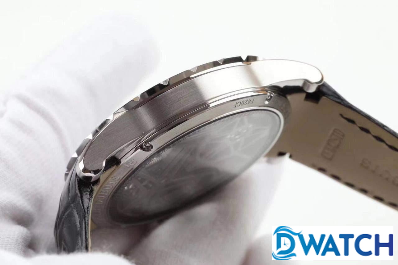 Đồng Hồ Nam Tourbillon Lộ Cơ Siêu Mỏng Roger Dubuis Excalibur RDDBEX0393 Đồng Hồ Nam Tourbillon Lộ Cơ Siêu Mỏng Roger Dubuis Excalibur RDDBEX0393