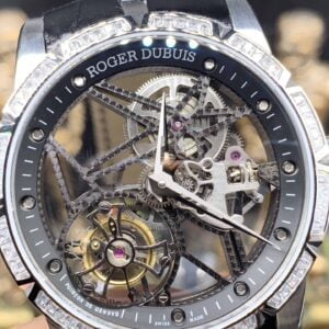 Đồng Hồ Nam Roger Dubuis Excalibur king siêu mỏng Đính Đá RDDBEX0393 42mm 5 Đồng Hồ Nam Roger Dubuis Excalibur king siêu mỏng Đính Đá RDDBEX0393