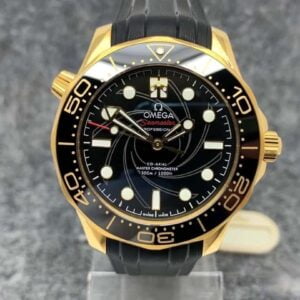 ĐỒNG HỒ OMEGA SEAMASTER FACTORY VS DÂY CAO SU GOLD BLACK REPLICA CAO CẤP 42MM 4 dong ho omega seamaster factory vs day cao su gold black replica cao cap 42m 6
