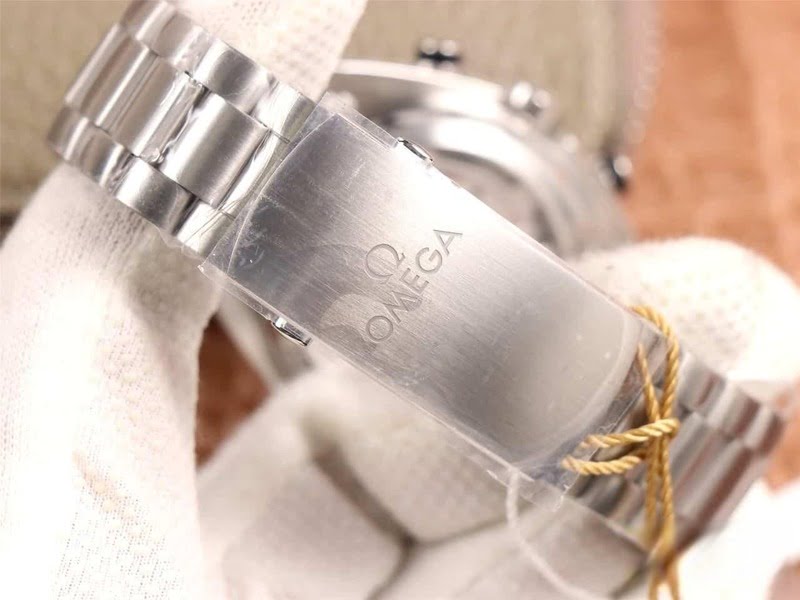 dong-ho-omega-seamaster-planet-ocean-600m-chronograph-day-kim-loai-deep-silver-black-replica-cao-cap-455mm (5) dong ho omega seamaster planet ocean 600m chronograph day kim loai deep silver black replica cao cap 455mm 5