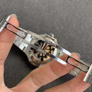 ĐỒNG HỒ PATEK PHILIPPE NAUTILUS 5726/1A-010 BLUE DIAL REPLICA 40MM 6 dong ho patek philippe nautilus 5726 1a 010 blue dial replica 40mm 8