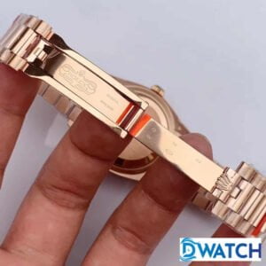 ĐỒNG HỒ NAM ROLEX DAY-DATE MÁY CƠ DÂY KIM LOẠI CỌC SỐ LA MÃ FAKE 1:1 36MM 5 ĐỒNG HỒ ROLEX DAY-DATE NAM MÁY CƠ DÂY KIM LOẠI CỌC SỐ LA MÃ REPLICA 1:1 CAO CẤP 36MM