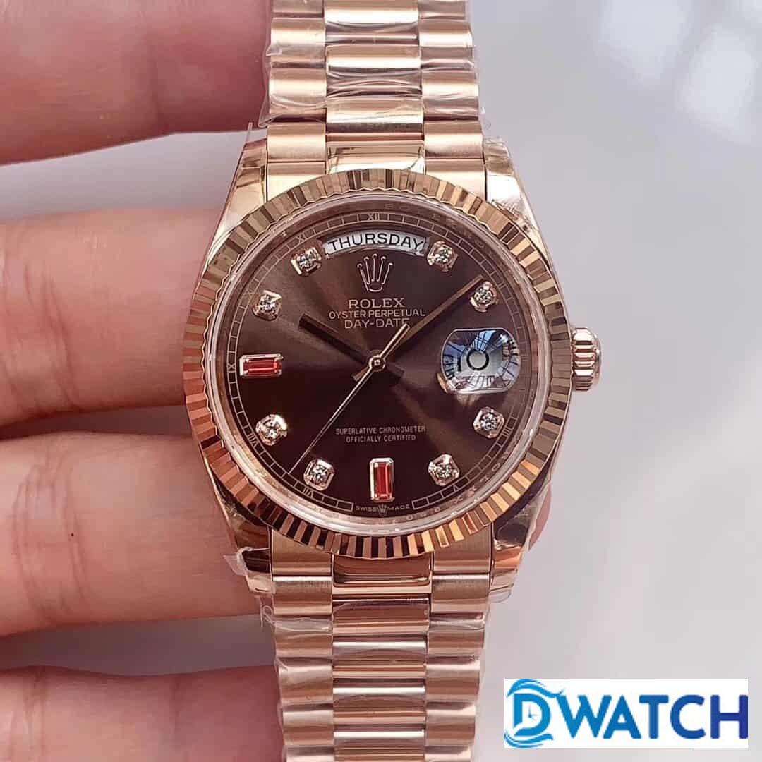 ĐỒNG HỒ NAM MÁY CƠ DÂY KIM LOẠI ROLEX DAY-DATE MÀU ROSE GOLD REPLICA 1:1 CAO CẤP 36MM ĐỒNG HỒ NAM MÁY CƠ DÂY KIM LOẠI ROLEX DAY-DATE MÀU ROSE GOLD REPLICA 1:1 CAO CẤP 36MM