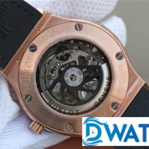 ĐỒNG HỒ NAM HUBLOT CLASSIC FUSION LỘ CƠ ĐÍNH ĐÁ FAKE CAO CẤP 42MM 4 ĐỒNG HỒ NAM HUBLOT CLASSIC FUSION LỘ CƠ ĐÍNH ĐÁ FAKE CAO CẤP 42MM