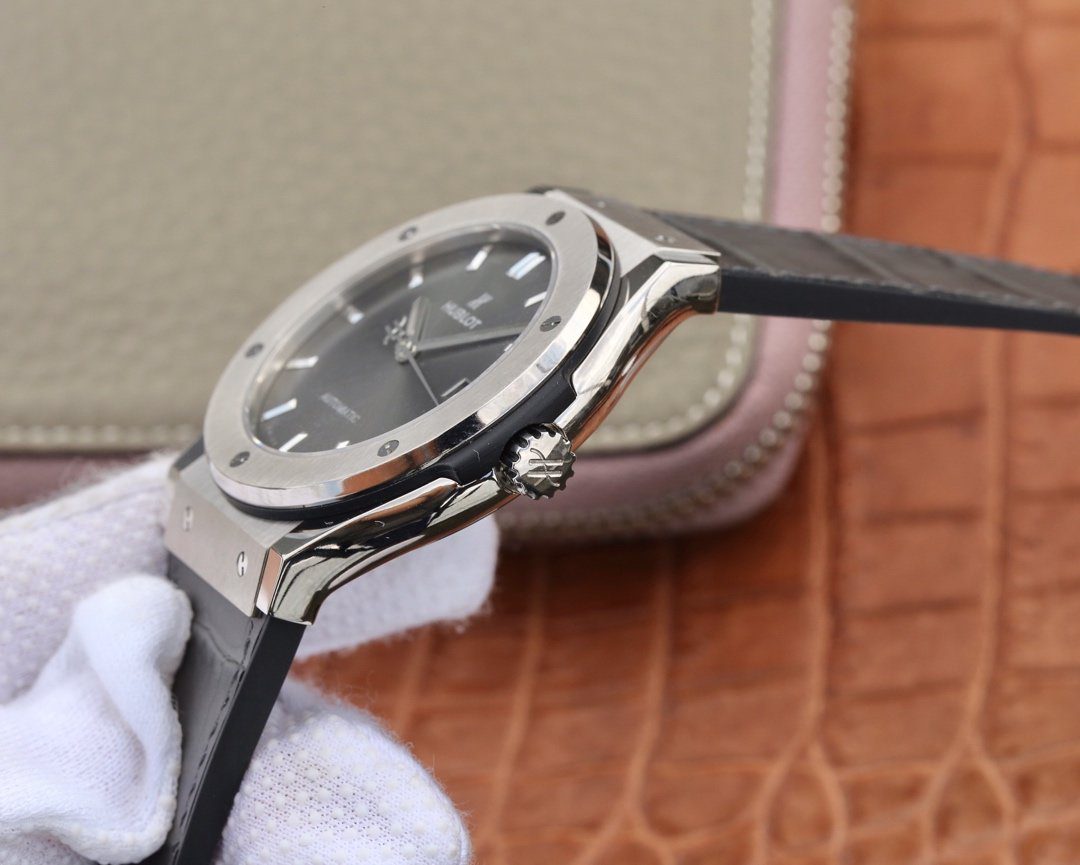 ĐỒNG HỒ NAM MÁY CƠ MÀU XÁM HUBLOT CLASSIC FUSION REP 1:1 CAO CẤP 45MM ĐỒNG HỒ NAM MÁY CƠ MÀU XÁM HUBLOT CLASSIC FUSION REP 1:1 CAO CẤP 45MM