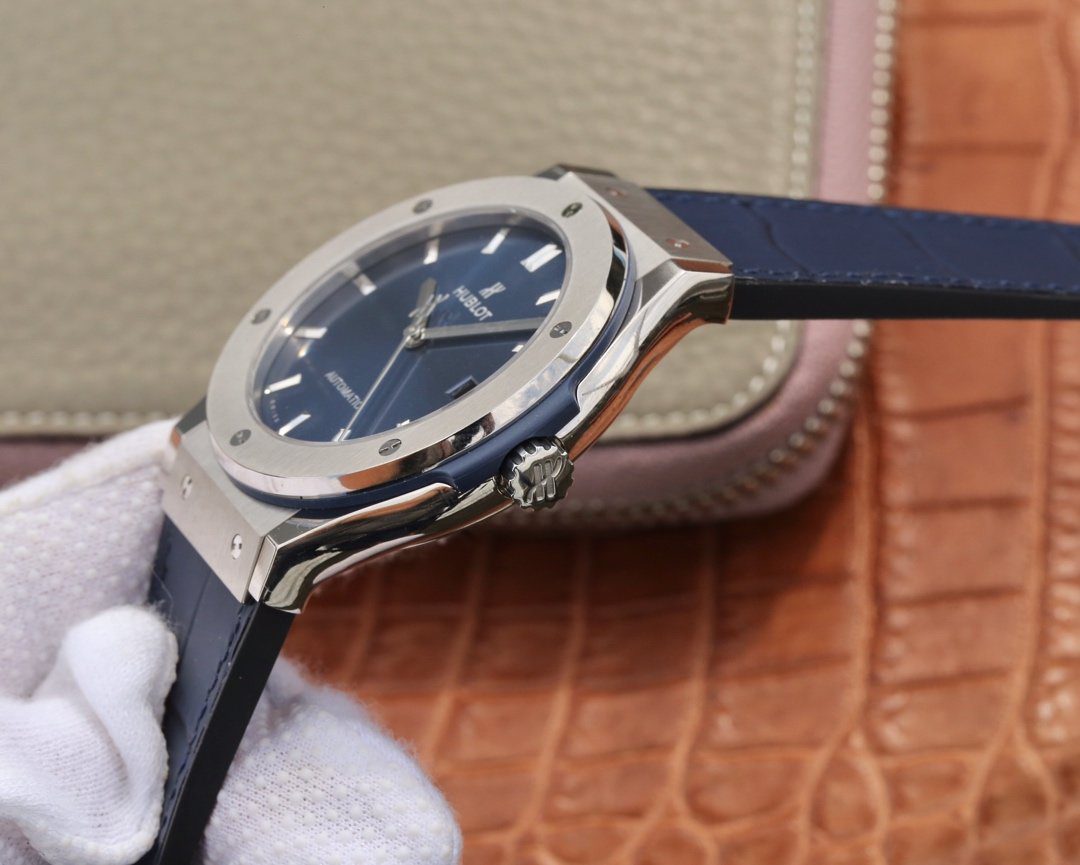 ĐỒNG HỒ CƠ NAM MÀU XANH HUBLOT CLASSIC FUSION WWF FACTORY REPLICA 1:1 CAO CẤP 45MM ĐỒNG HỒ CƠ NAM MÀU XANH HUBLOT CLASSIC FUSION WWF FACTORY REPLICA 1:1 CAO CẤP 45MM