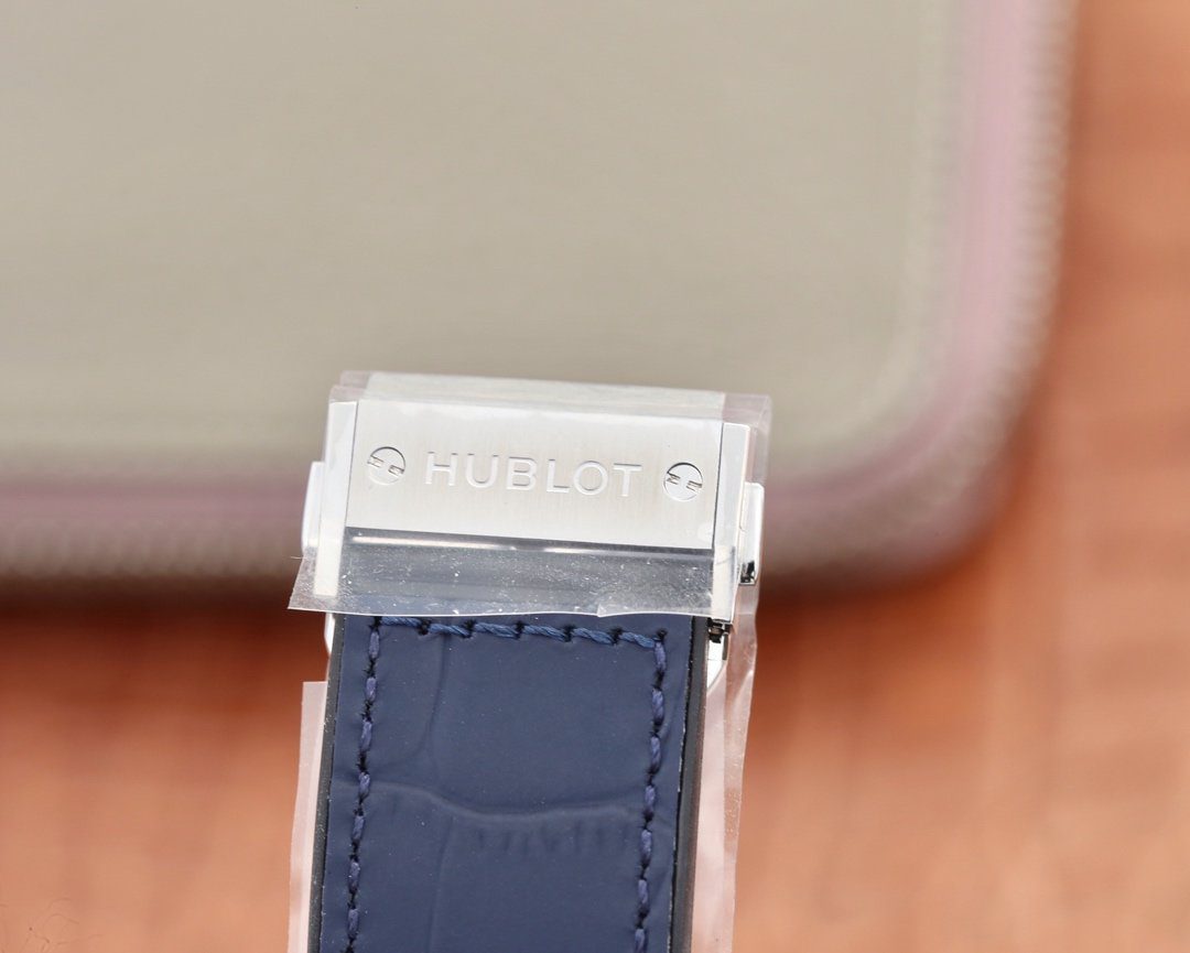 ĐỒNG HỒ CƠ NAM MÀU XANH HUBLOT CLASSIC FUSION WWF FACTORY REPLICA 1:1 CAO CẤP 45MM ĐỒNG HỒ CƠ NAM MÀU XANH HUBLOT CLASSIC FUSION WWF FACTORY REPLICA 1:1 CAO CẤP 45MM