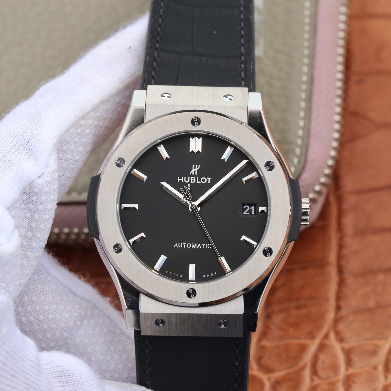 ĐỒNG HỒ HUBLOT CLASSIC FUSION NAM MÁY CƠ MÀU ĐEN WWF FACTORY 45MM ĐỒNG HỒ HUBLOT CLASSIC FUSION NAM MÁY CƠ MÀU ĐEN WWF FACTORY 45MM