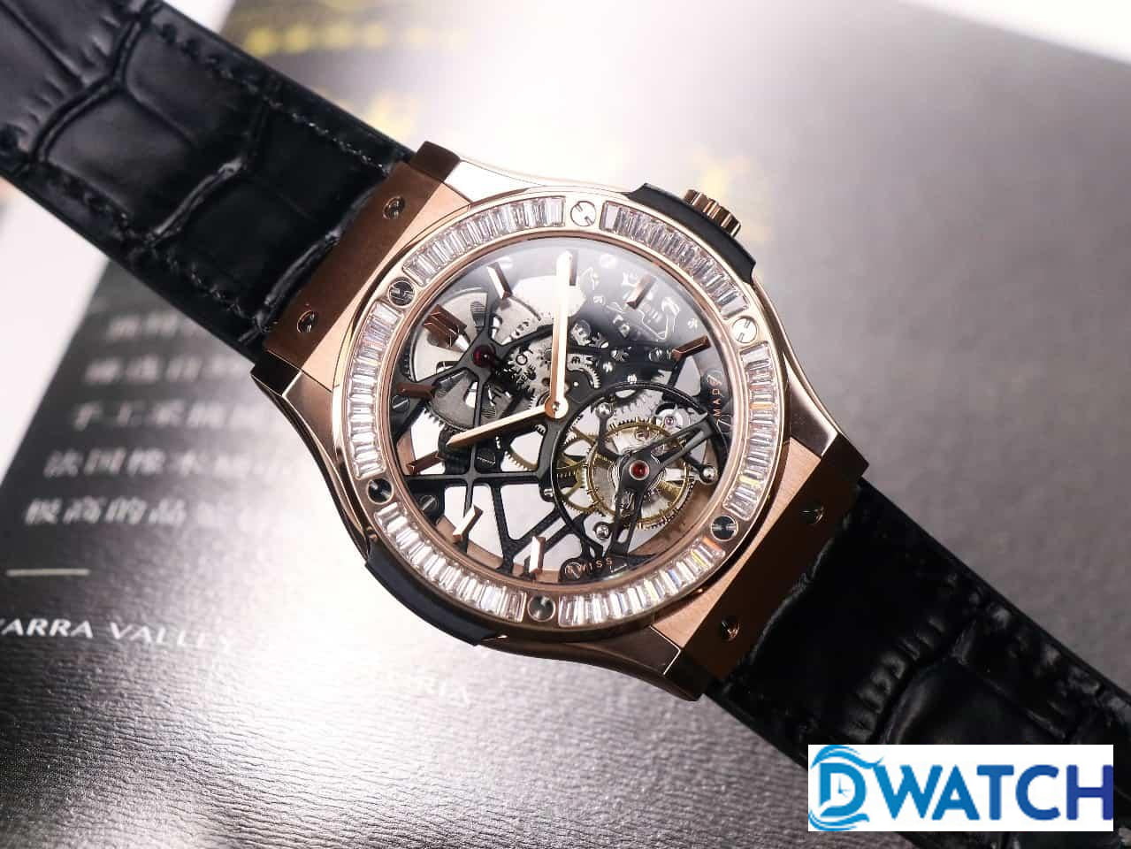 ĐỒNG HỒ HUBLOT NAM ĐÍNH ĐÁ HUBLOT CLASSIC FUSION TOURBILON REPLICA 1:1 CAO CẤP 42MM ĐỒNG HỒ HUBLOT NAM ĐÍNH ĐÁ HUBLOT CLASSIC FUSION TOURBILON REPLICA 1:1 CAO CẤP 42MM