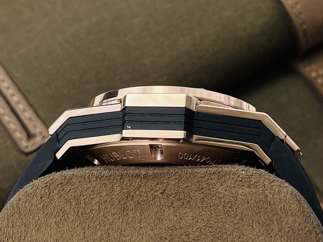 ĐỒNG HỒ ĐÍNH ĐÁ CƠ NAM HUBLOT BIG BANG SANG BLEU ll CHRONOGRAPH KING GOLD REP 1:1 45MM ĐỒNG HỒ ĐÍNH ĐÁ CƠ NAM HUBLOT BIG BANG SANG BLEU ll CHRONOGRAPH KING GOLD REP 1:1 45MM