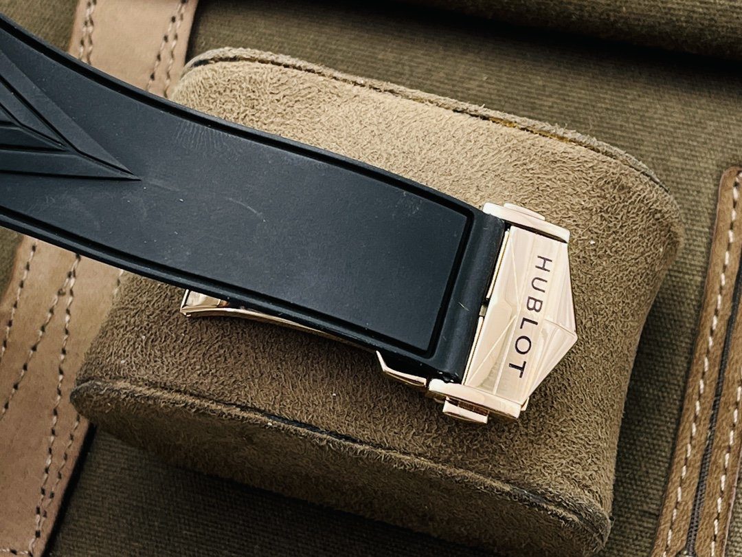 ĐỒNG HỒ ĐÍNH ĐÁ CƠ NAM HUBLOT BIG BANG SANG BLEU ll CHRONOGRAPH KING GOLD REP 1:1 45MM ĐỒNG HỒ ĐÍNH ĐÁ CƠ NAM HUBLOT BIG BANG SANG BLEU ll CHRONOGRAPH KING GOLD REP 1:1 45MM