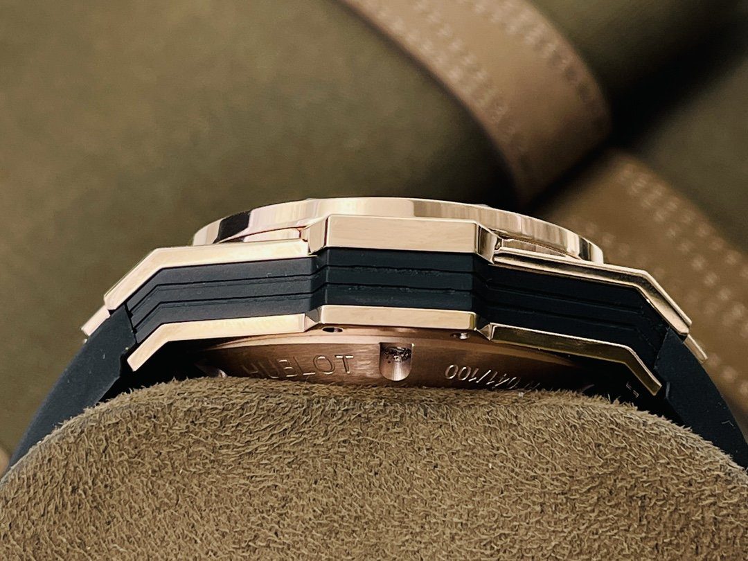 ĐỒNG HỒ ĐÍNH ĐÁ NAM MÁY CƠ MÀU XANH HUBLOT BIG BANG SANG BLEU ll CHRONOGRAP REP 1:1 CAO CẤP 45MM ĐỒNG HỒ ĐÍNH ĐÁ NAM MÁY CƠ MÀU XANH HUBLOT BIG BANG SANG BLEU ll CHRONOGRAP REP 1:1 CAO CẤP 45MM