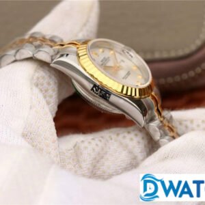 ĐỒNG HỒ NỮ ROLEX DATEJUST NIỀNG KHÍA MẶT SỐ TRẮNG FAKE CAO CẤP 28MM 2 ĐỒNG HỒ NỮ ROLEX DATEJUST NIỀNG KHÍA MẶT SỐ TRẮNG FAKE CAO CẤP 28MM