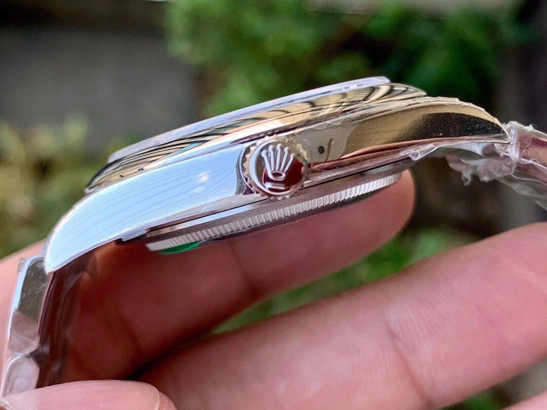 ĐỒNG HỒ ROLEX OYSTER PERPETUAL NAM MÁY CƠ DÂY KIM LOẠI 3 KIM CỌC SỐ DẠ QUANG REP 1:1 CAO CẤP 41MM ĐỒNG HỒ ROLEX OYSTER PERPETUAL NAM MÁY CƠ DÂY KIM LOẠI 3 KIM CỌC SỐ DẠ QUANG REP 1:1 CAO CẤP 41MM