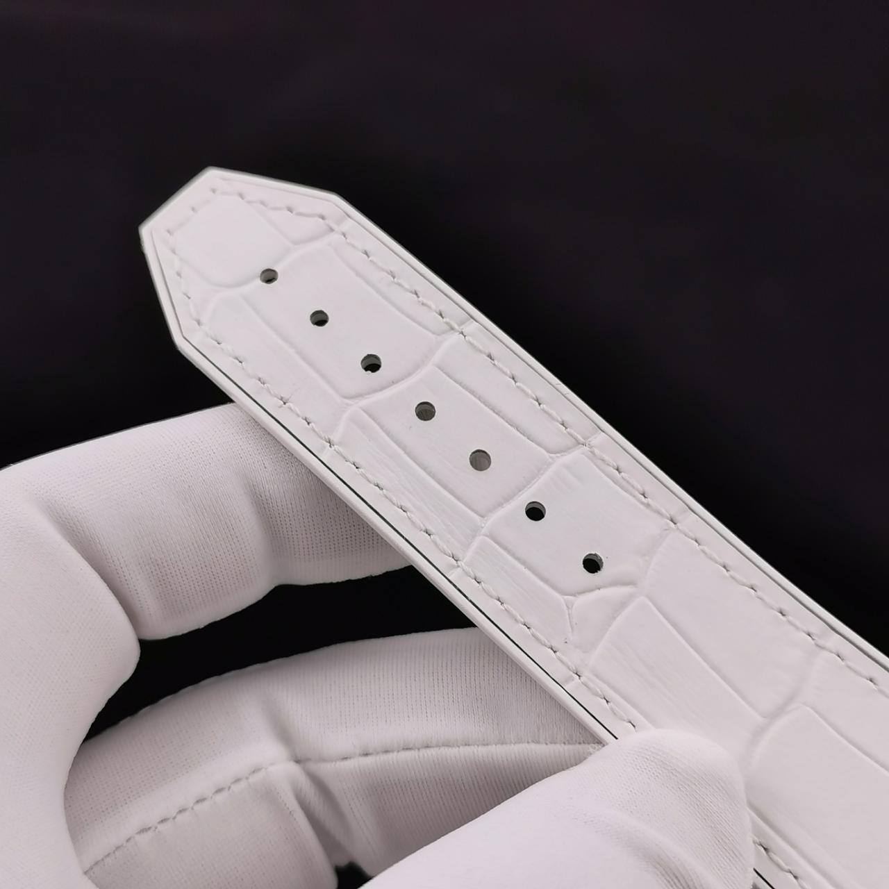 ĐỒNG HỒ CƠ NAM MÀU TRẮNG HUBLOT CLASSIC FUSION CHRONOGRAPH REPLICA 1:1 CAO CẤP 45MM ĐỒNG HỒ CƠ NAM MÀU TRẮNG HUBLOT CLASSIC FUSION CHRONOGRAPH REPLICA 1:1 CAO CẤP 45MM