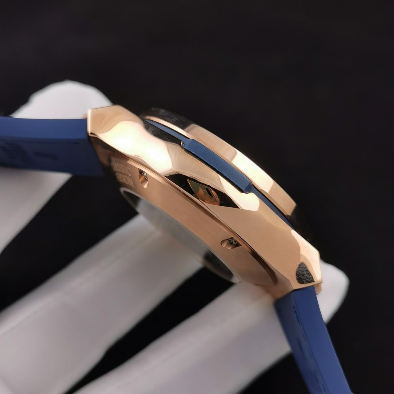 ĐỒNG HỒ NAM MÁY CƠ MÀU XANH HUBLOT CLASSIC FUSION CHRONOGRAPH REP 1:1 CAO CẤP 45MM ĐỒNG HỒ NAM MÁY CƠ MÀU XANH HUBLOT CLASSIC FUSION CHRONOGRAPH REP 1:1 CAO CẤP 45MM