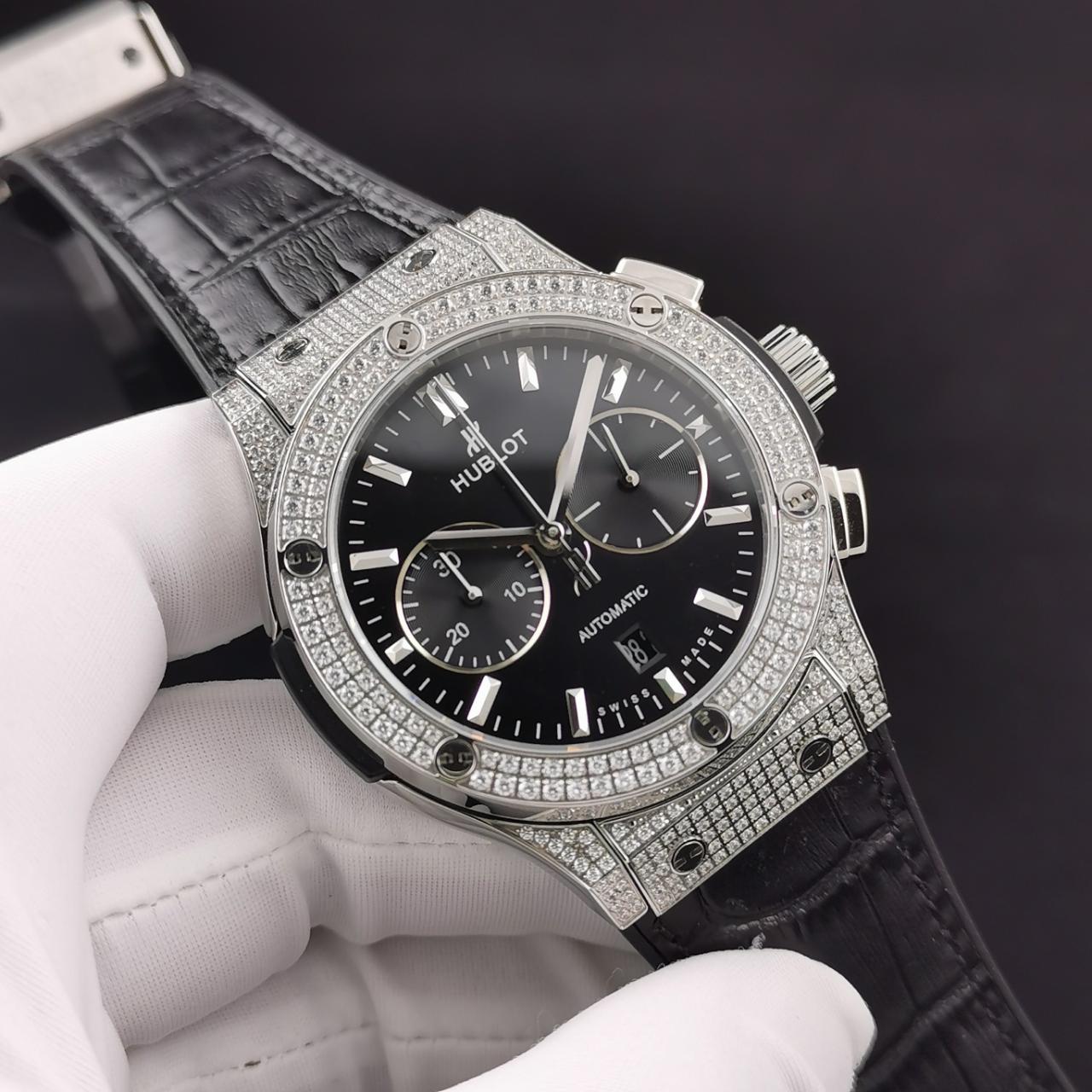 ĐỒNG HỒ NAM CƠ 5 KIM MÀU ĐEN ĐÍNH ĐÁ HUBLOT CLASSIC FUSION CHRONOGRAPH REP 1:1 45MM ĐỒNG HỒ NAM CƠ 5 KIM MÀU ĐEN ĐÍNH ĐÁ HUBLOT CLASSIC FUSION CHRONOGRAPH REP 1:1 45MM