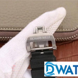 ĐỒNG HỒ NAM RICHARD MILLE RM018 KÍNH SAPHIRA DÂY CAO SU FAKE 48X39MM 5 ĐỒNG HỒ NAM RICH ARD MILLE RM018 KÍNH SAPHIRA DÂY CAO SU FAKE 48X39MM