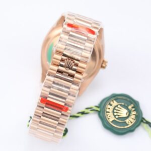 ĐỒNG HỒ NAM ROLEX DAY-DATE MẶT XÀ CỪ MÀU ROSE GOLD EW FACTORY REP 1:1 36MM 6 ĐỒNG HỒ ROLEX DAY-DATE MẶT XÀ CỪ MÀU ROSE GOLD EW FACTORY REP 1:1 36MM