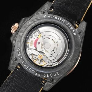 ĐỒNG HỒ NAM ROLEX GMT-MASTER II REPLICA 1:1 THIẾT KẾ VÂN CARBON 40MM 5 ĐỒNG HỒ NAM ROLEX GMT-MASTER II REPLICA 1:1 THIẾT KẾ VÂN CARBON 40MM