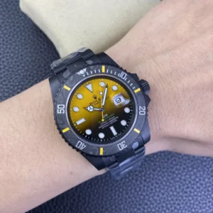 ROLEX SUBMARINER LUXURY IMITATION WATCH TITANIUM BEZEL YELLOW DIAL VS FACTORY 40MM 5 ĐỒNG HỒ NAM ROLEX SUBMARINER REPLICA MẶT SỐ BEZEL VÀNG CÁ TÍNH 40MM