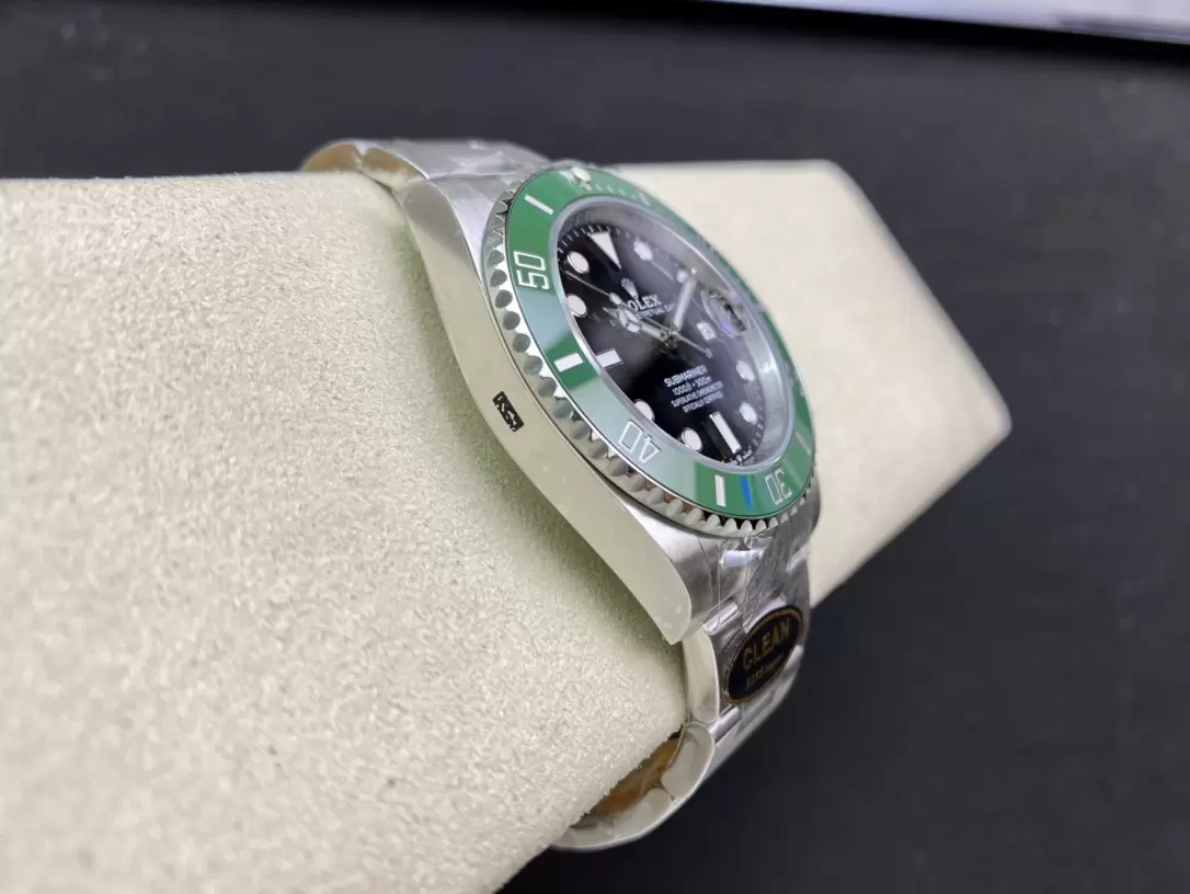 ĐỒNG HỒ NAM ROLEX SUBMARINER REPLICA 1:1 BEZEL XANH PHỦ DẠ QUANG 40MM ĐỒNG HỒ NAM ROLEX SUBMARINER REPLICA 1:1 BEZEL XANH PHỦ DẠ QUANG 40MM