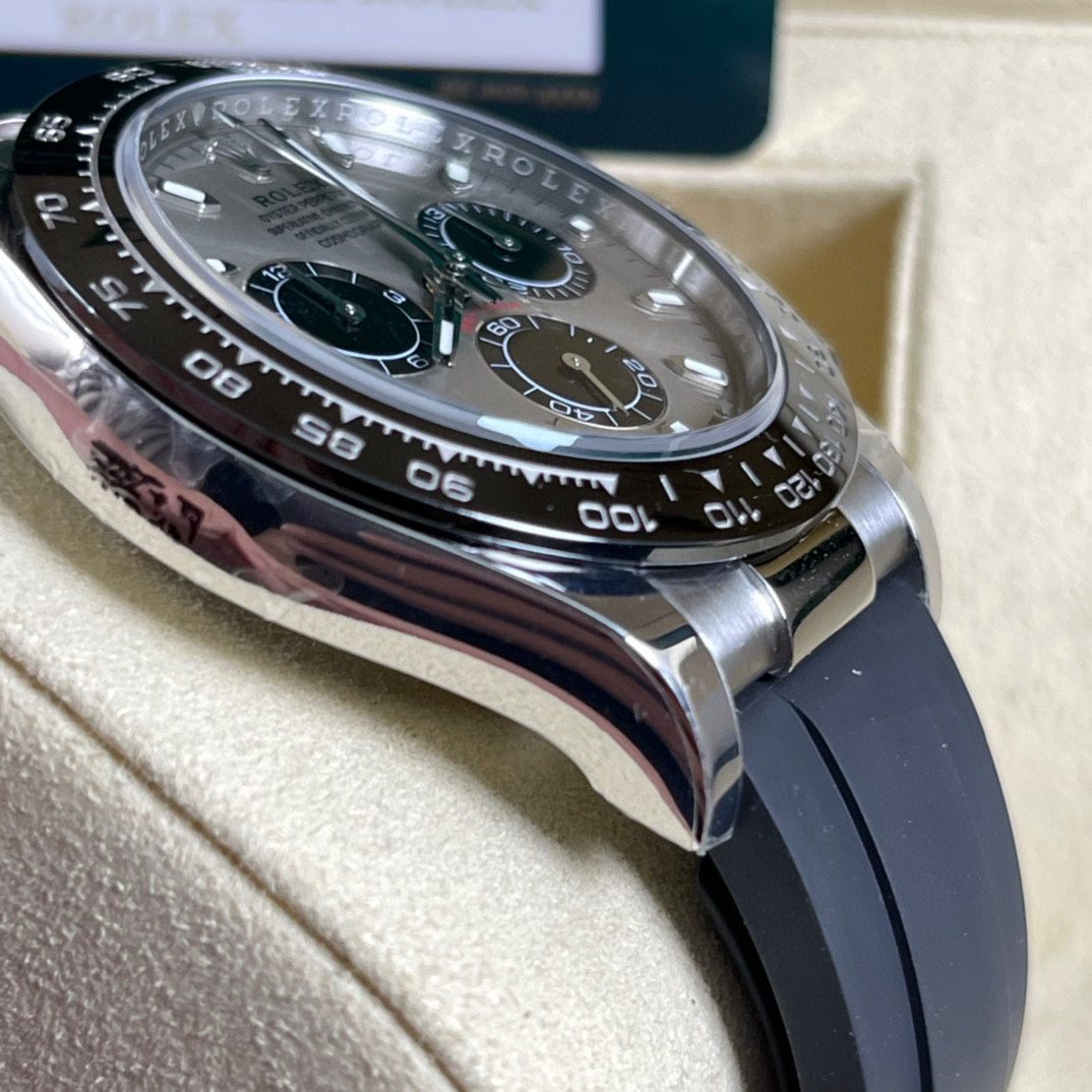 ĐỒNG HỒ NAM ROLEX DAYTONA REPLICA 1:1 MẶT SỐ XÁM CHẢY TIA TINH XẢO 40MM ĐỒNG HỒ NAM ROLEX DAYTONA REPLICA 1:1 MẶT SỐ XÁM CHẢY TIA TINH XẢO 40MM