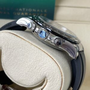 ĐỒNG HỒ NAM ROLEX DAYTONA REPLICA MẶT SỐ ĐEN DÂY CAO SU BTF 40MM 4 ĐỒNG HỒ NAM ROLEX DAYTONA REPLICA MẶT SỐ ĐEN DÂY CAO SU KHỎE KHOẮN 40MM