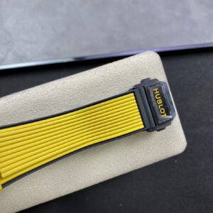 ĐỒNG HỒ NAM HUBLOT BIG BANG REPLICA 1:1 MÀU VÀNG PHỐI ĐEN CÁ TÍNH 45MM 4 ĐỒNG HỒ NAM HUBLOT BIGBANG REPLICA 1:1 MÀU VÀNG PHỐT ĐEN CÁ TÍNH 45MM