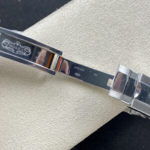 ĐỒNG HỒ NAM ROLEX GMT-MASTER ll REPLICA CAO CẤP BEZEL CERAMIC CLEAN 40MM 5 ĐỒNG HỒ NAM ROLEX GMT-MASTER ll REPLICA CAO CẤP BEZEL THỂ THAO 40MM